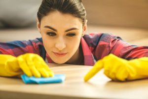 How long does it take to deep clean a house?