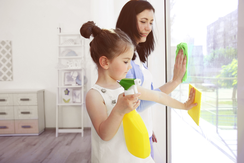 What age should kids start cleaning up after themselves